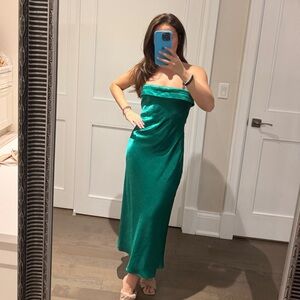Elegant Green Strapless Dress